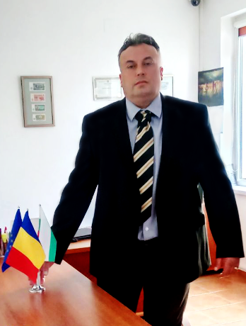 Адвокат Денислав Маринов